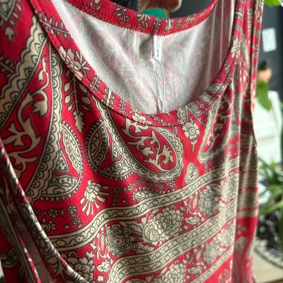 Paisley Red Sleeveless Dress w Pockets - Picture 2 of 15